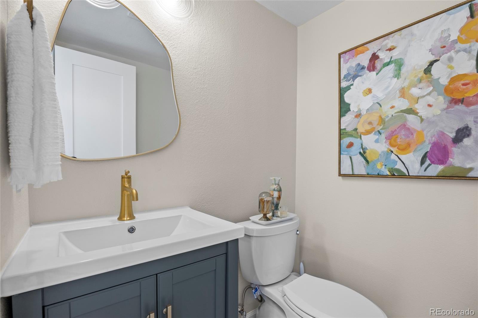 5984 S Monaco Way Centennial CO 80111