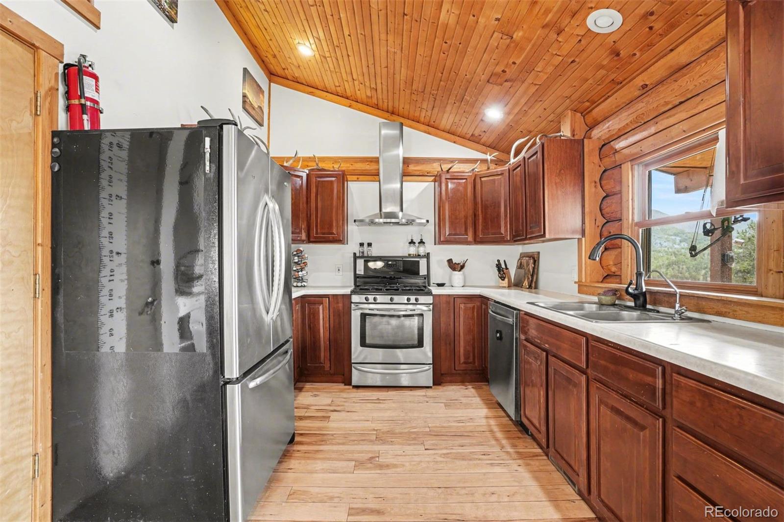 220 Rocky Mountain View Divide CO 80814