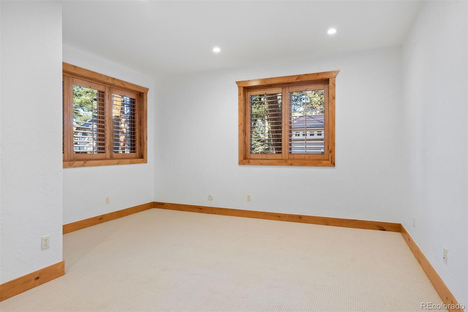 31271 Island Drive Evergreen CO 80439