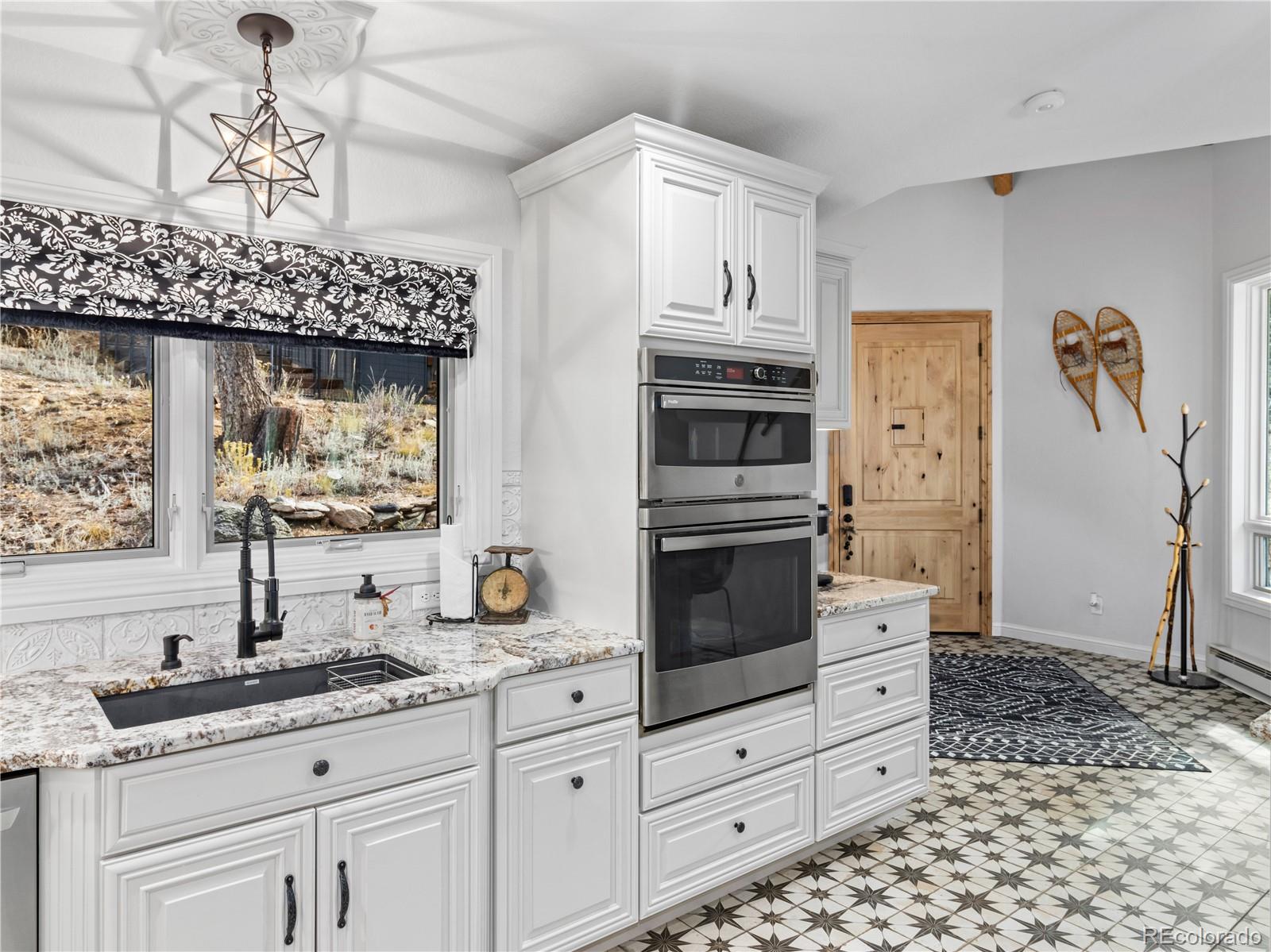 1267 Upper Venner Road Estes Park CO 80517