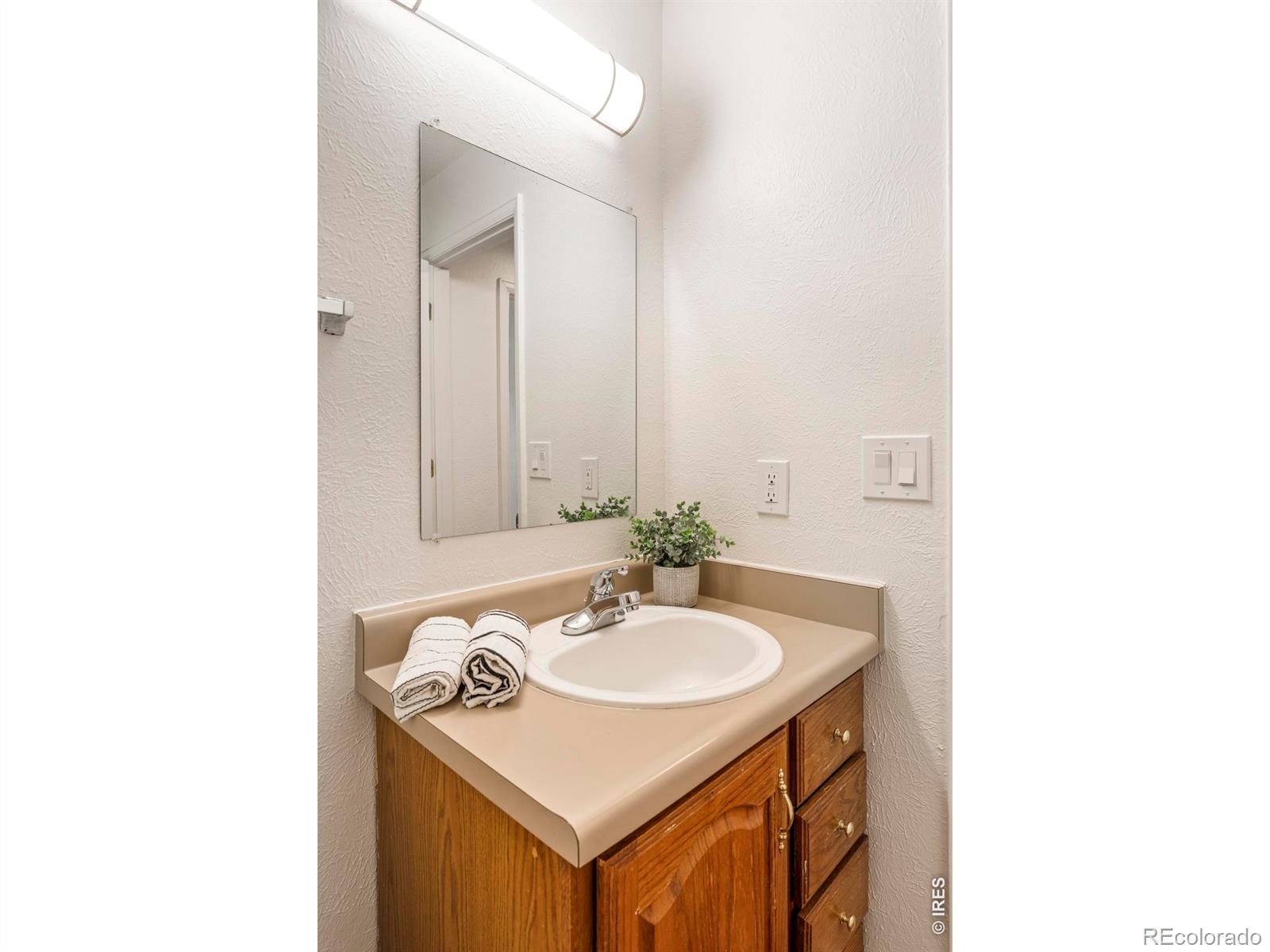 612 Chester Street Lafayette CO 80026