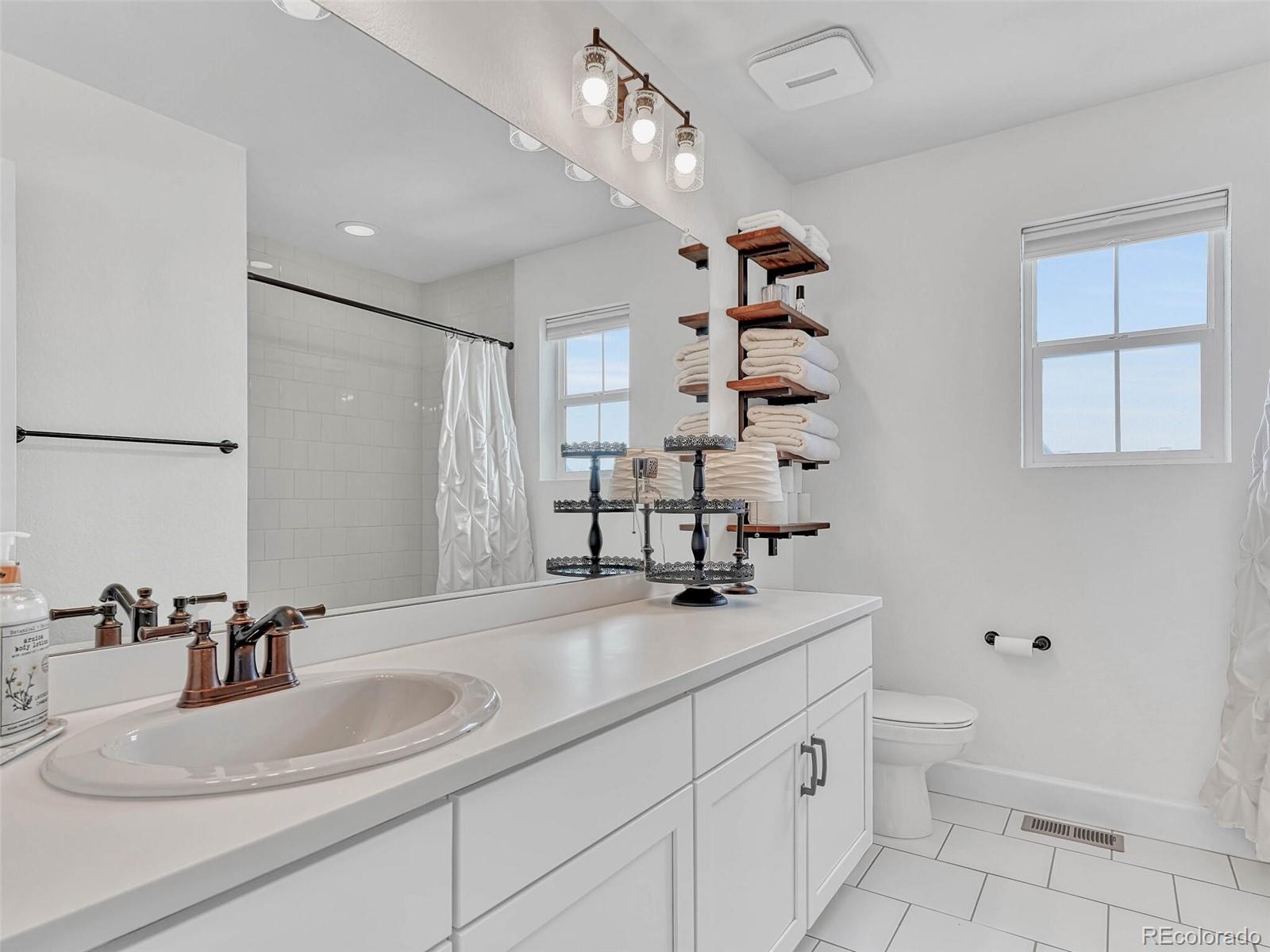 6537 Steuben Way Castle Pines CO 80108