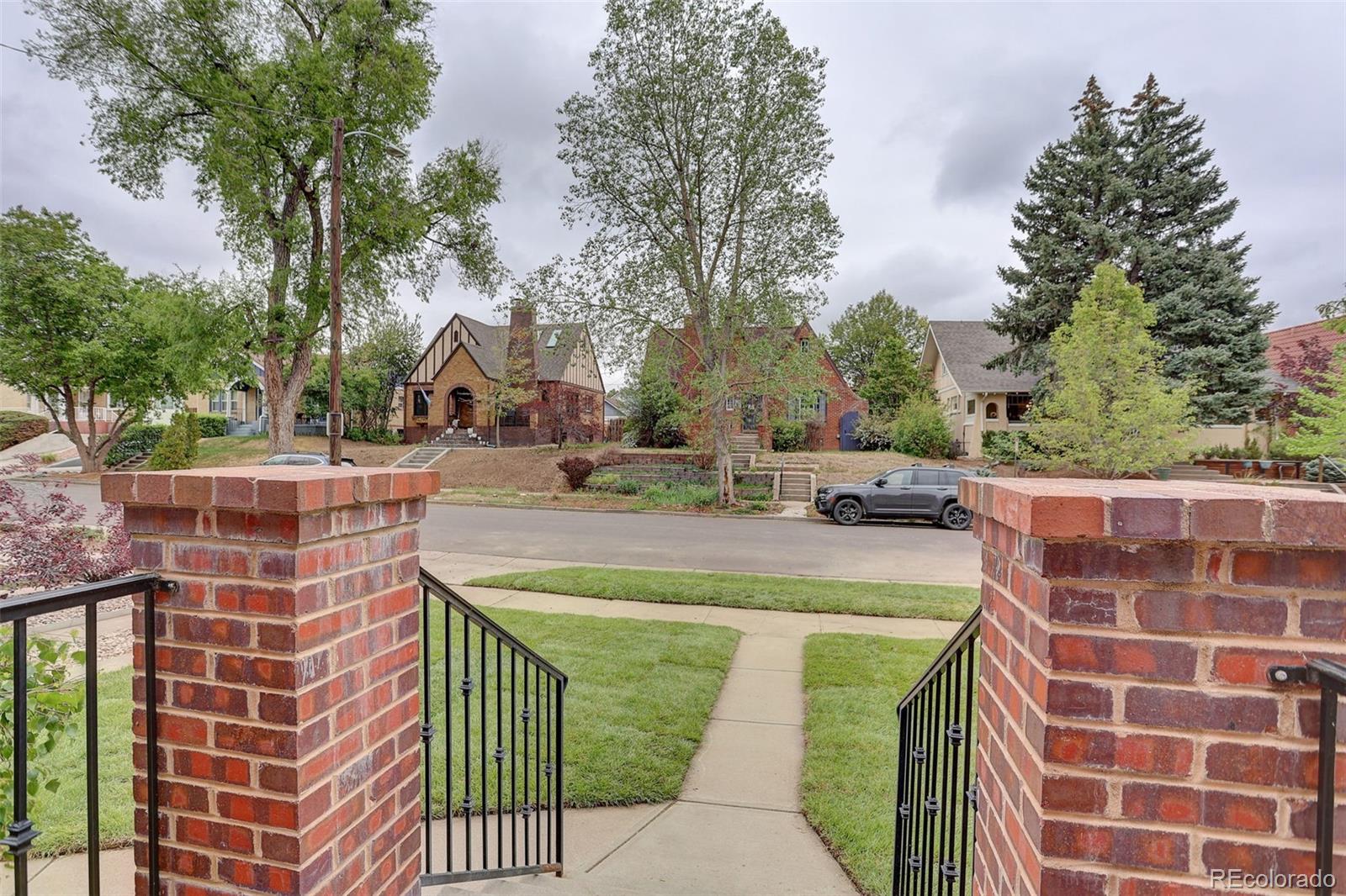 2955 Ash Street Denver CO 80207