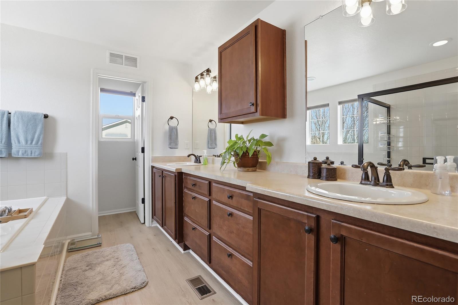 5548 Killarney Court Denver CO 80249