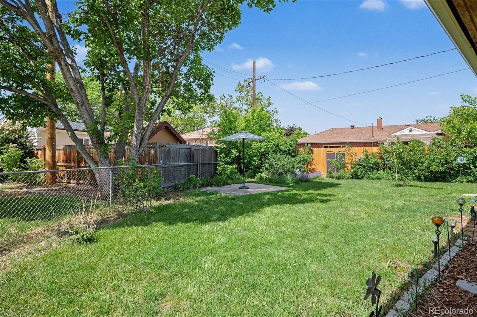 2567 S Uno Way Denver CO 80219
