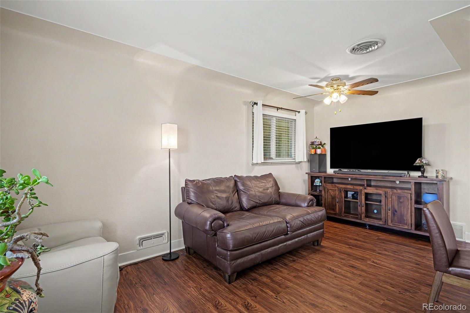 2567 S Uno Way Denver CO 80219