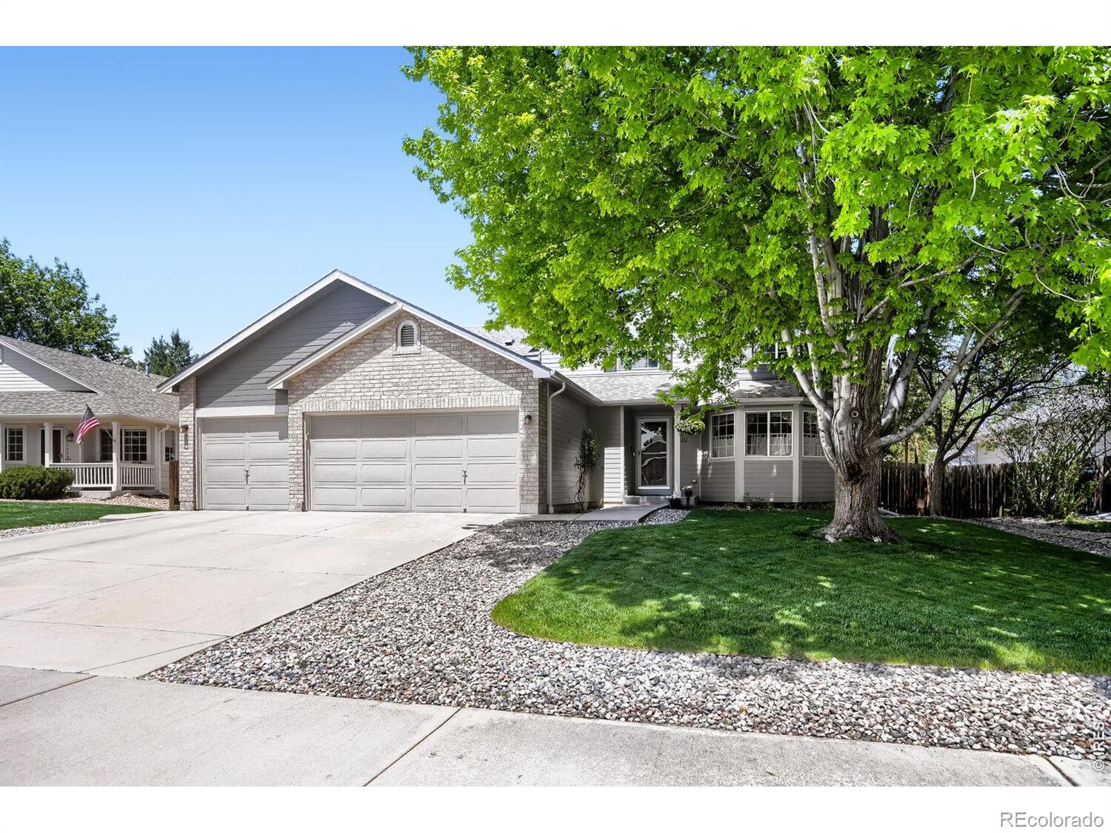 1512 Willowbrook Drive Longmont CO 80504