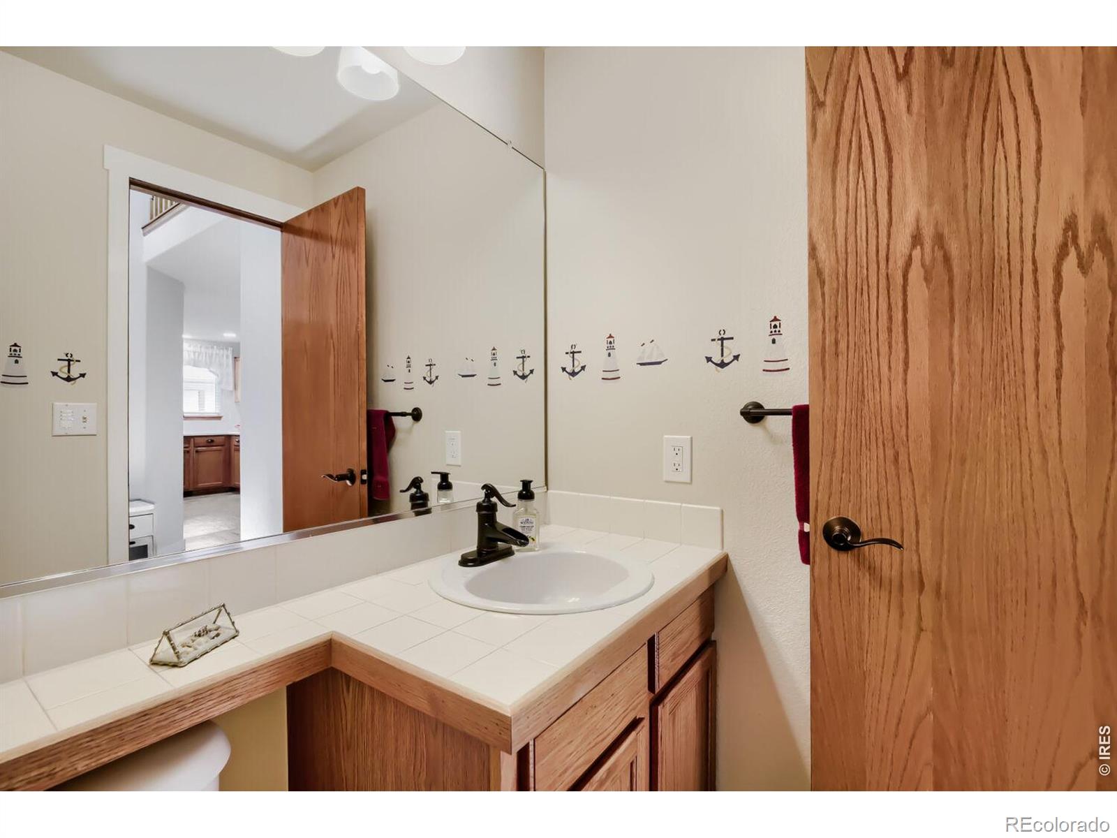 1512 Willowbrook Drive Longmont CO 80504