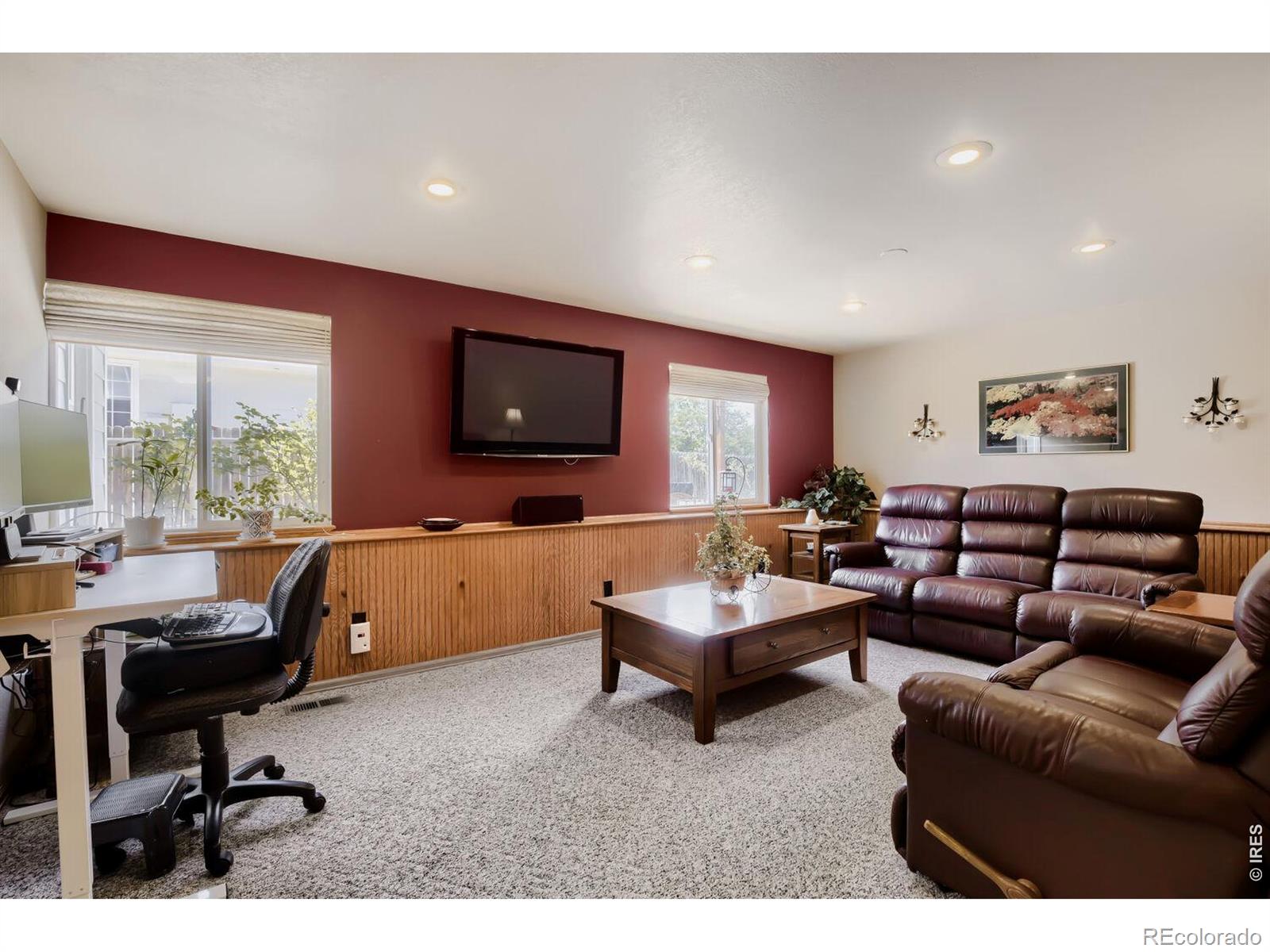 1512 Willowbrook Drive Longmont CO 80504