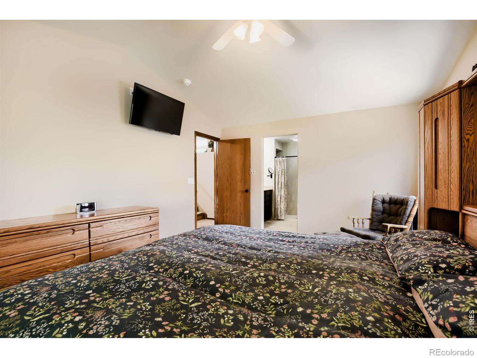 1512 Willowbrook Drive Longmont CO 80504