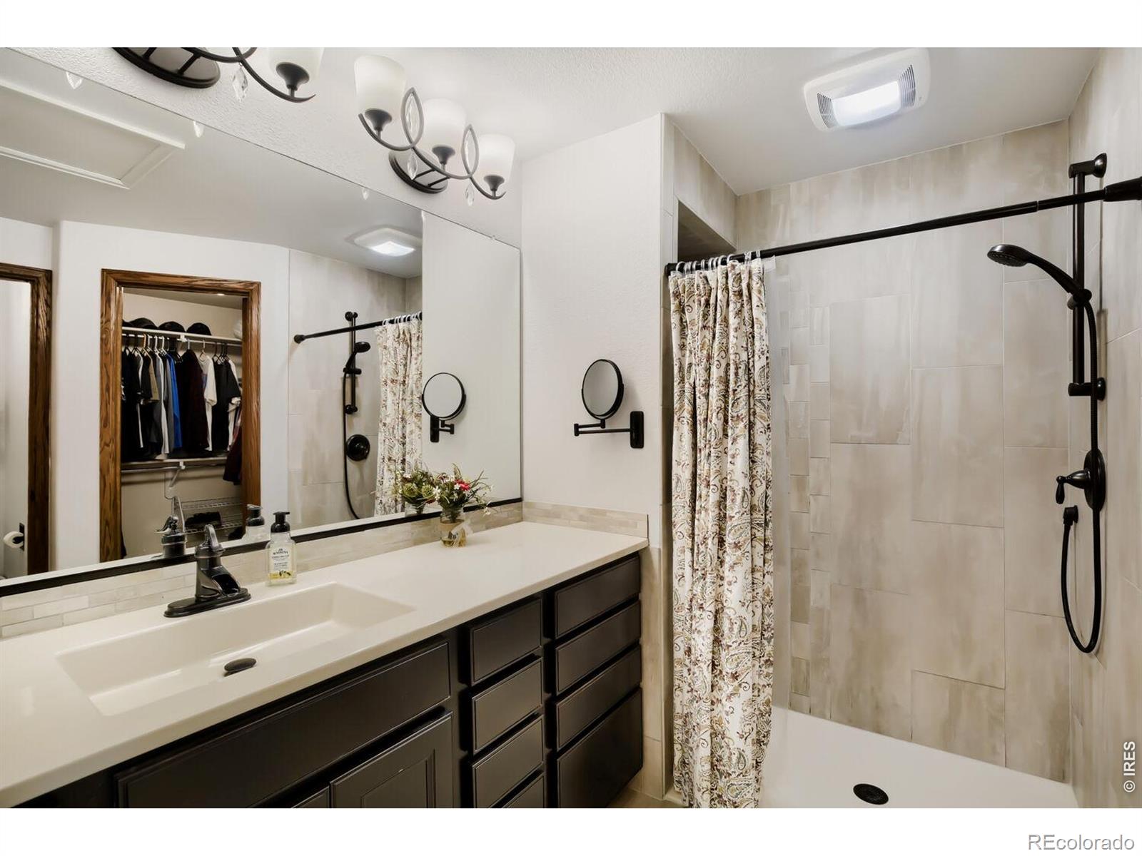 1512 Willowbrook Drive Longmont CO 80504