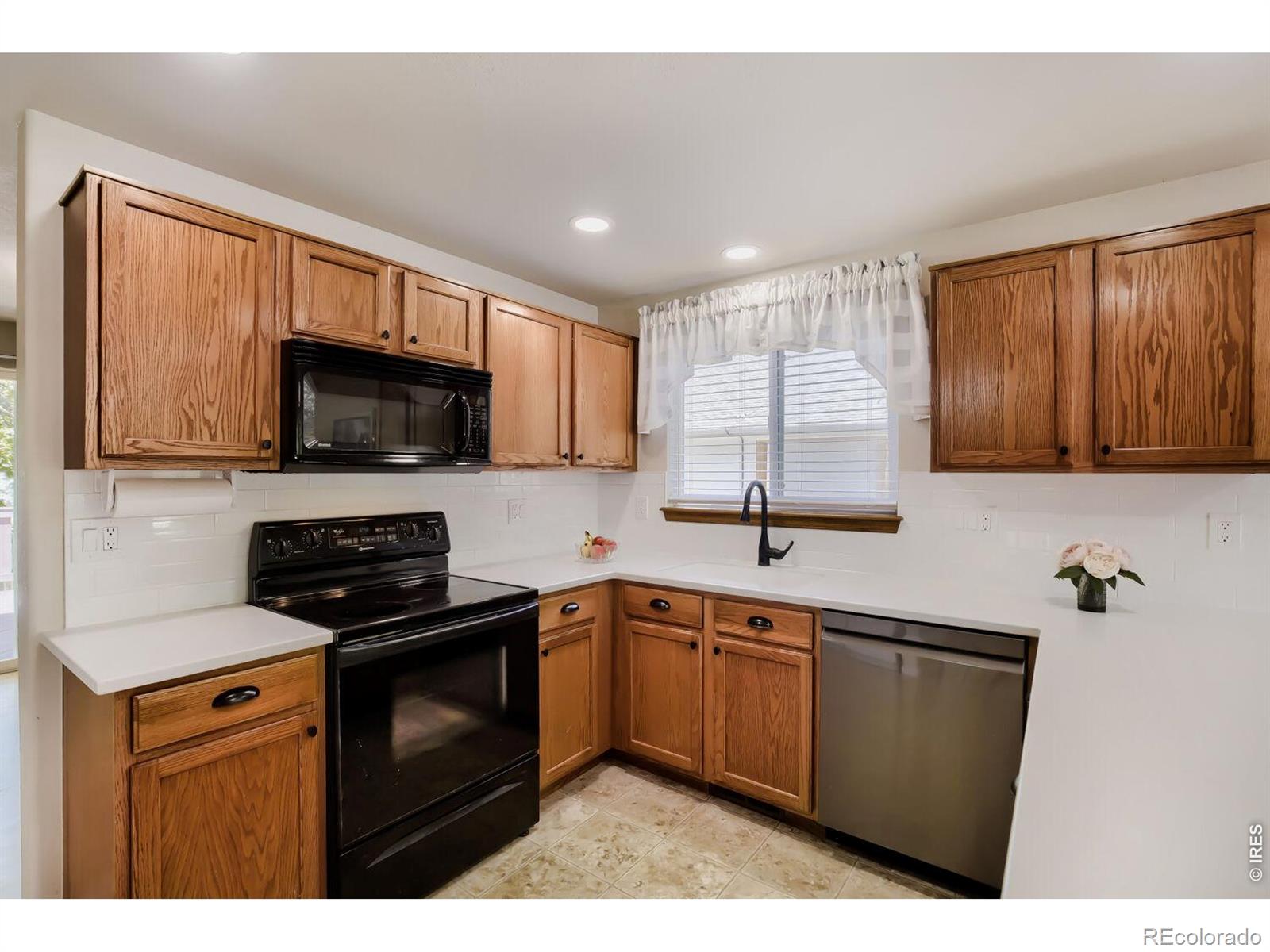 1512 Willowbrook Drive Longmont CO 80504