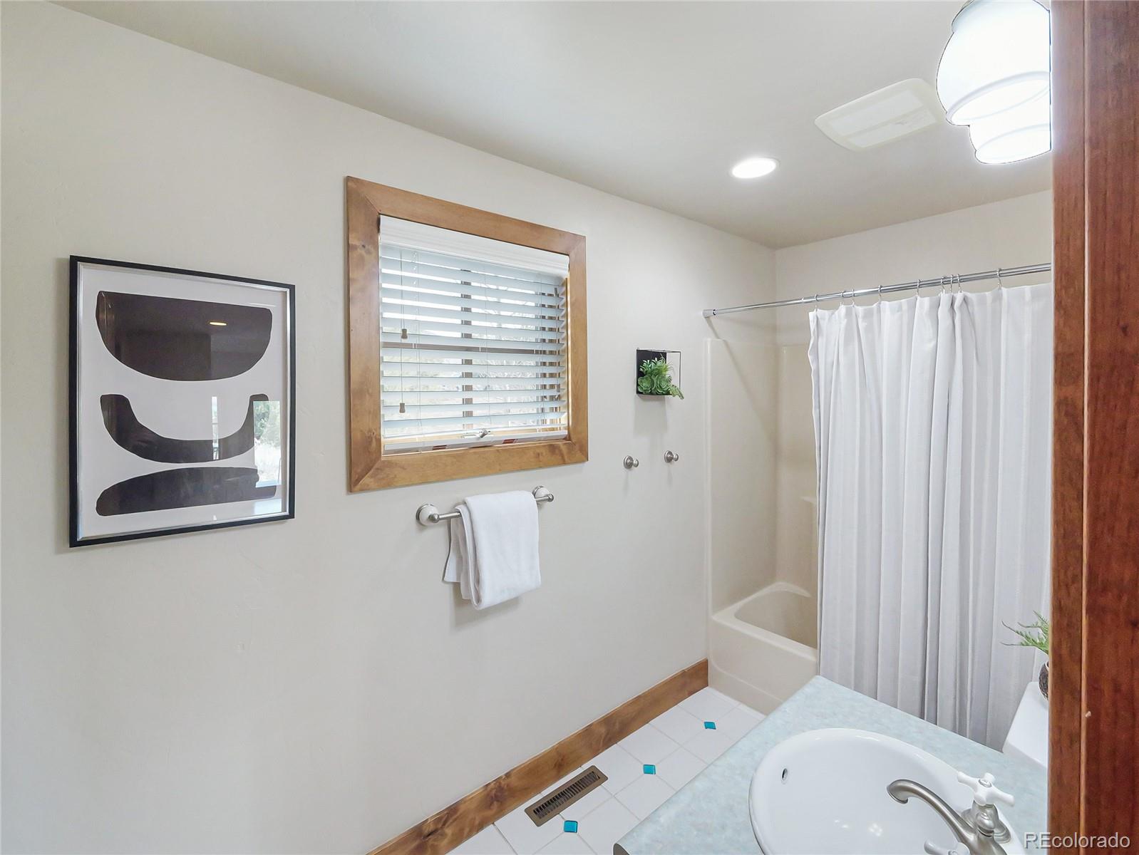 77 B Road Silverthorne CO 80498