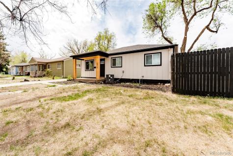 1973 Alton Street Aurora CO 80010