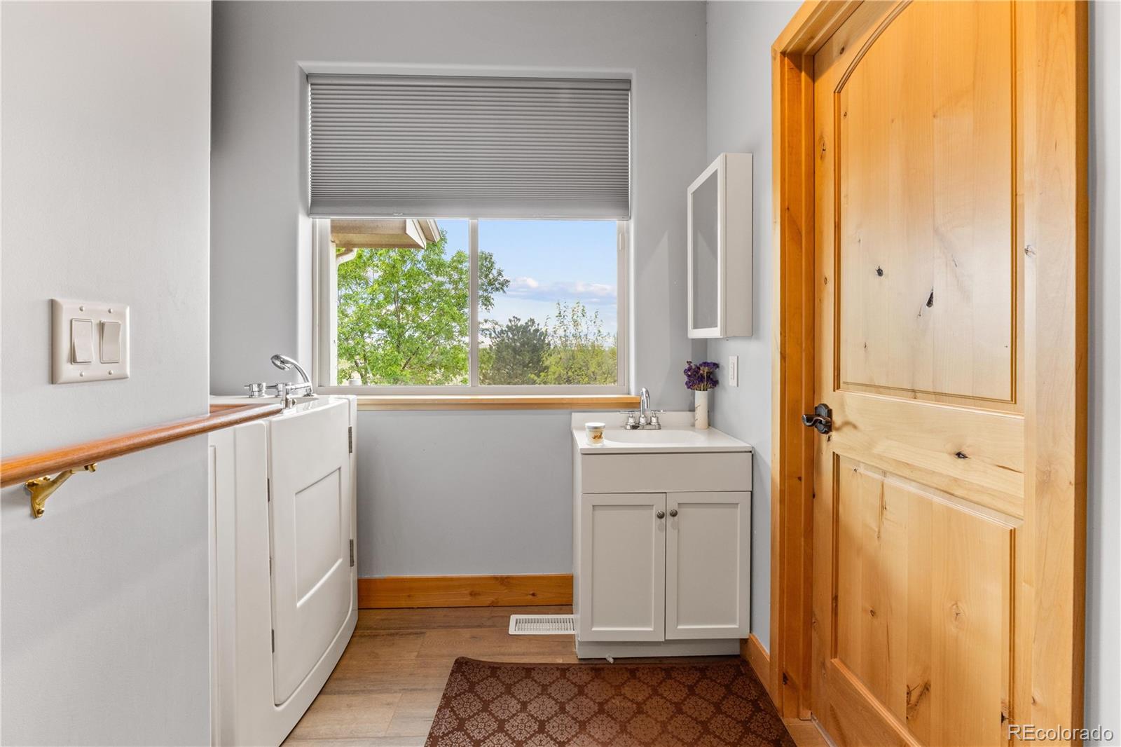 6170 N 79th Street Niwot CO 80503