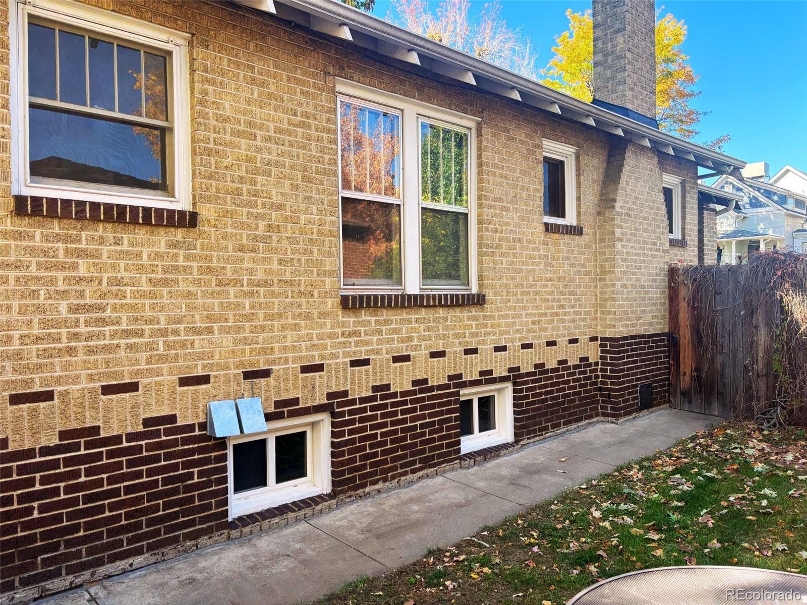 4712 W Hayward Place Denver CO 80212