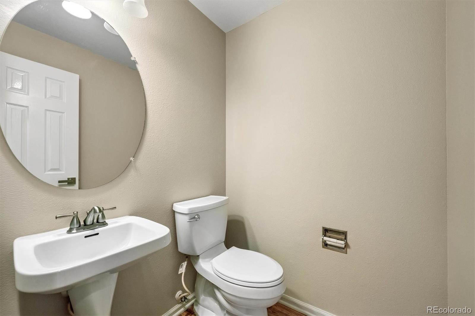 20431 E Union Circle Aurora CO 80015