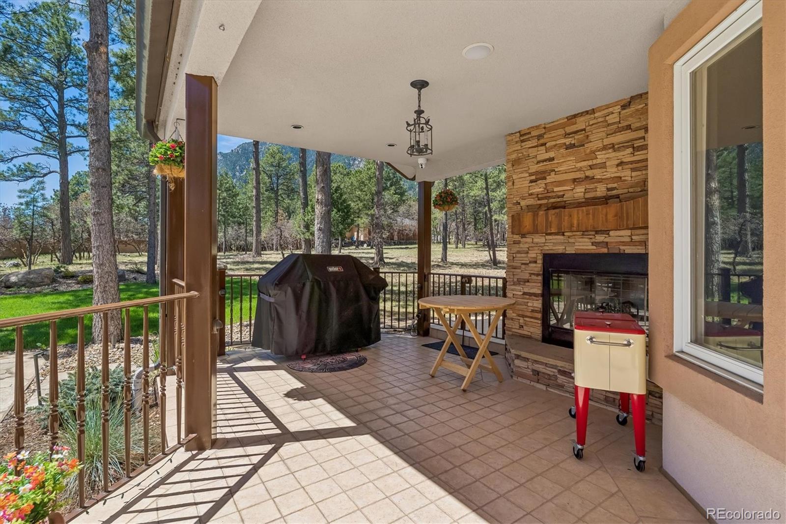 668 Silver Oak Grove Colorado Springs CO 80906