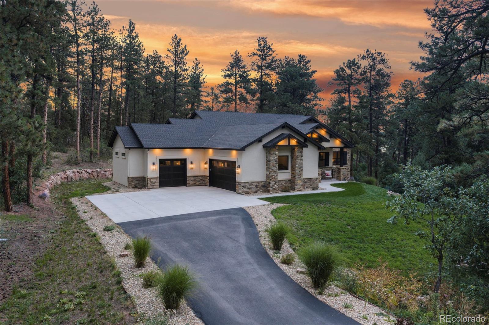8280 Bannock Drive Larkspur CO 80118