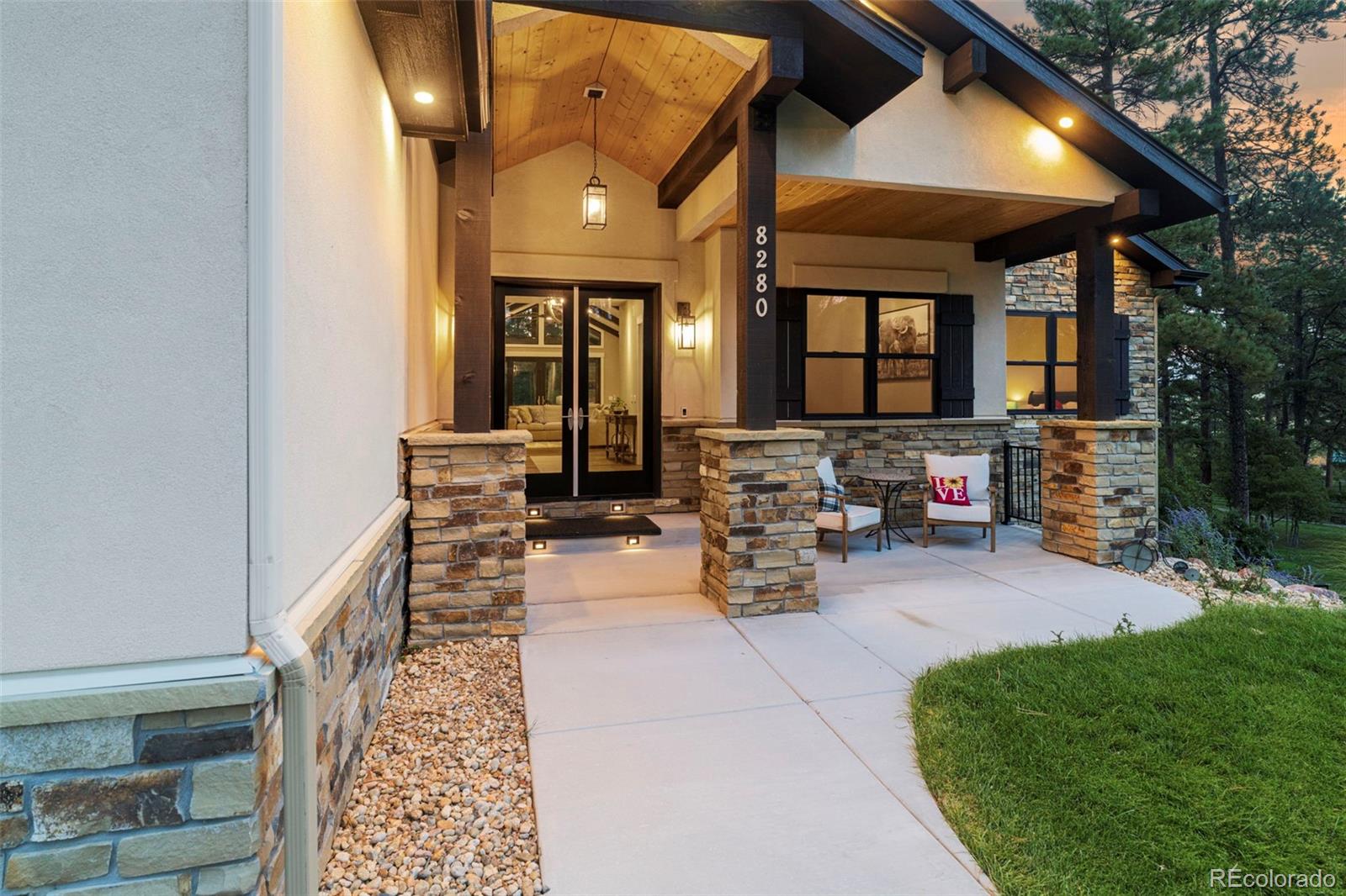 8280 Bannock Drive Larkspur CO 80118
