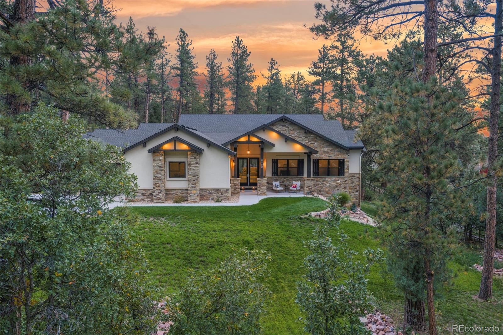 8280 Bannock Drive Larkspur CO 80118