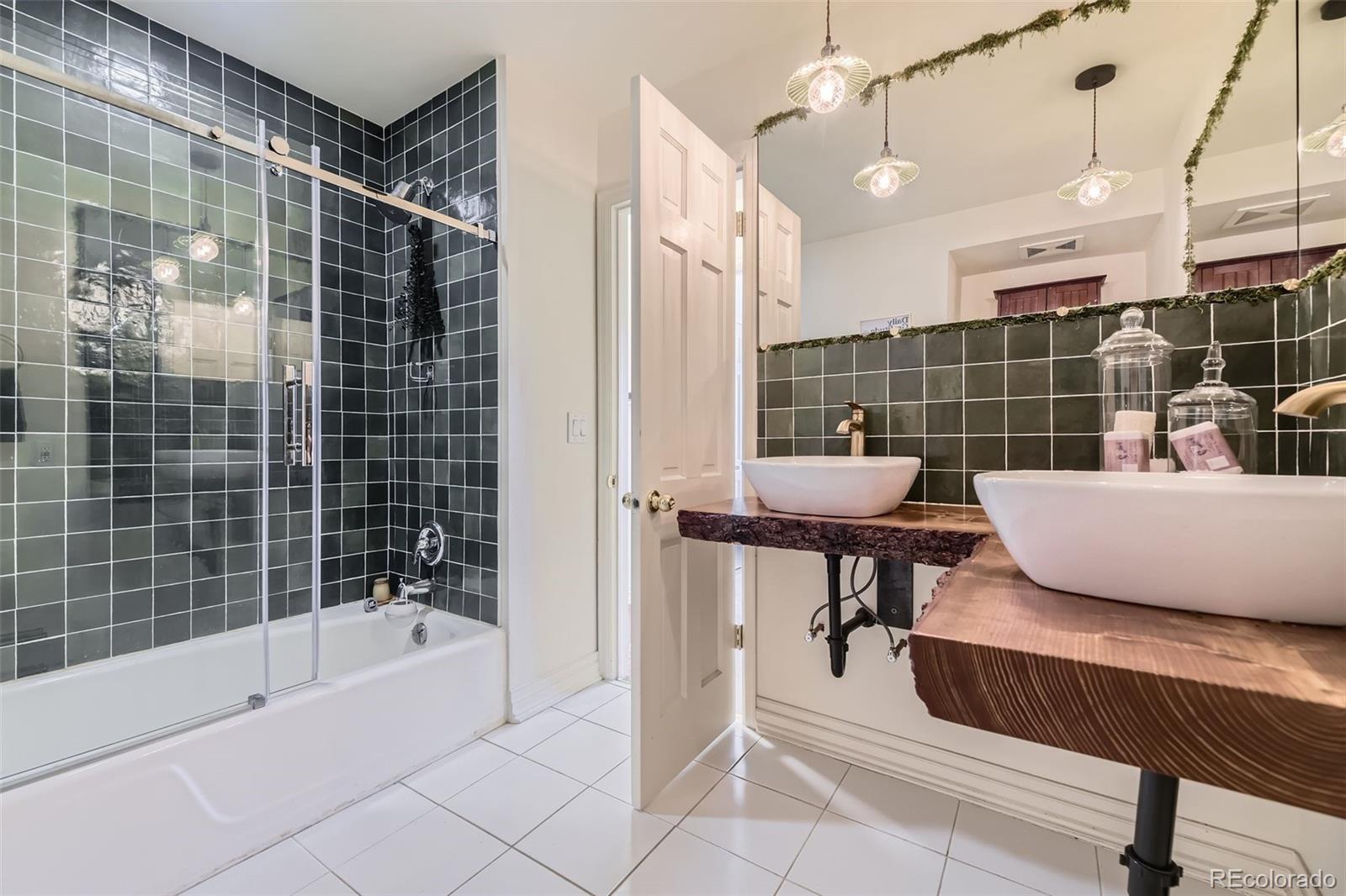 4401 S Yosemite Court Greenwood Village CO 80111