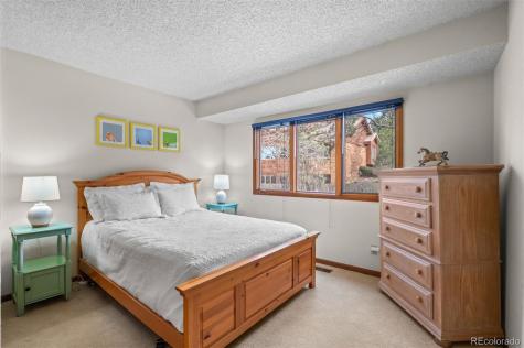 4864 S Crystal Street Aurora CO 80015