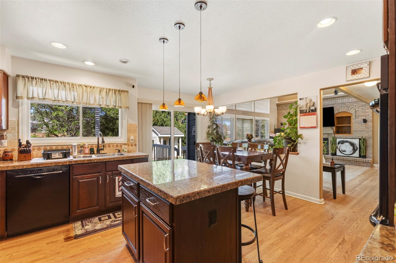 5606 S Helena Court Centennial CO 80015