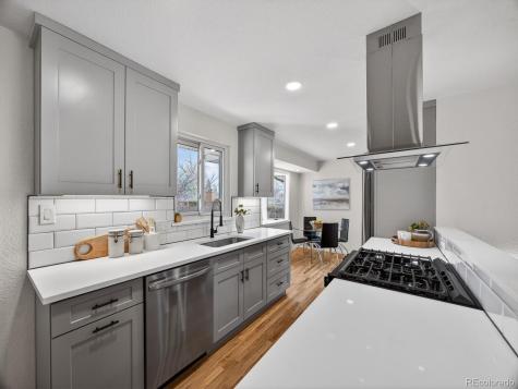 6984 Owens Street Arvada CO 80004