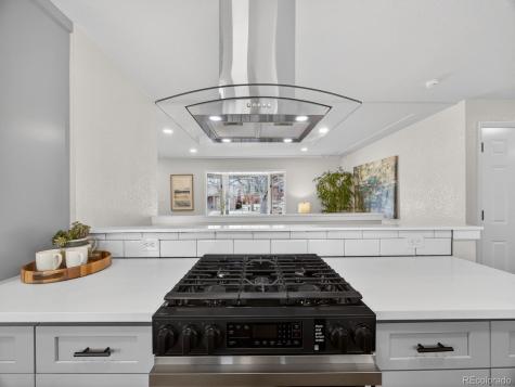 6984 Owens Street Arvada CO 80004