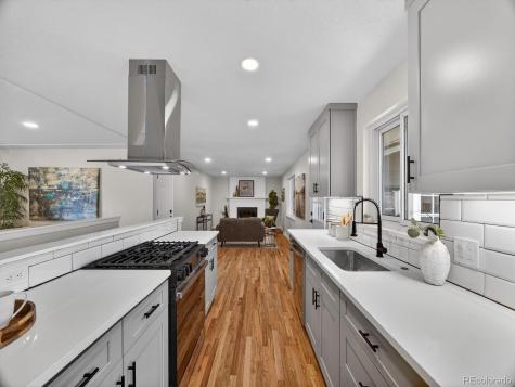 6984 Owens Street Arvada CO 80004