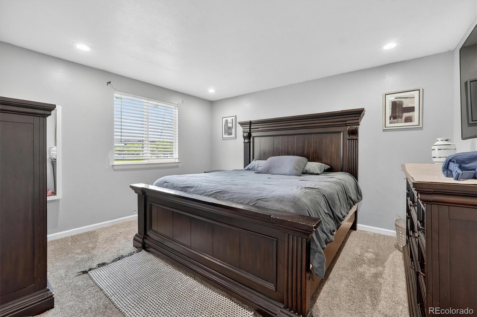 4578 Granby Way Denver CO 80239
