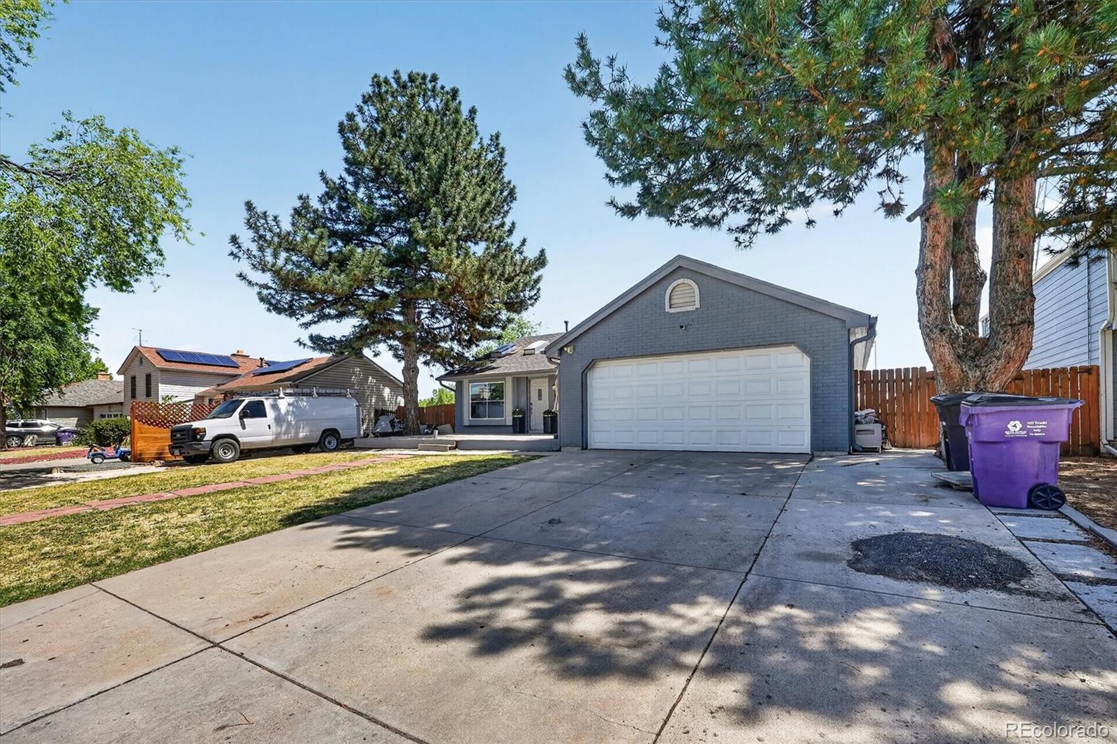 4578 Granby Way Denver CO 80239