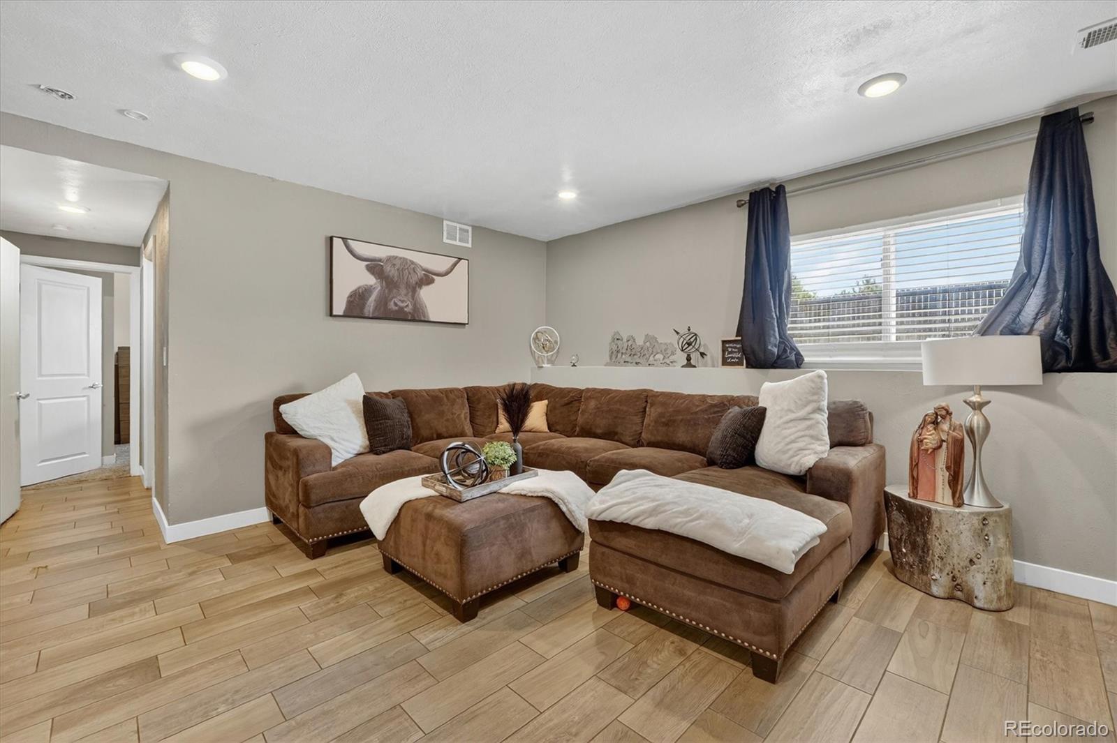4578 Granby Way Denver CO 80239