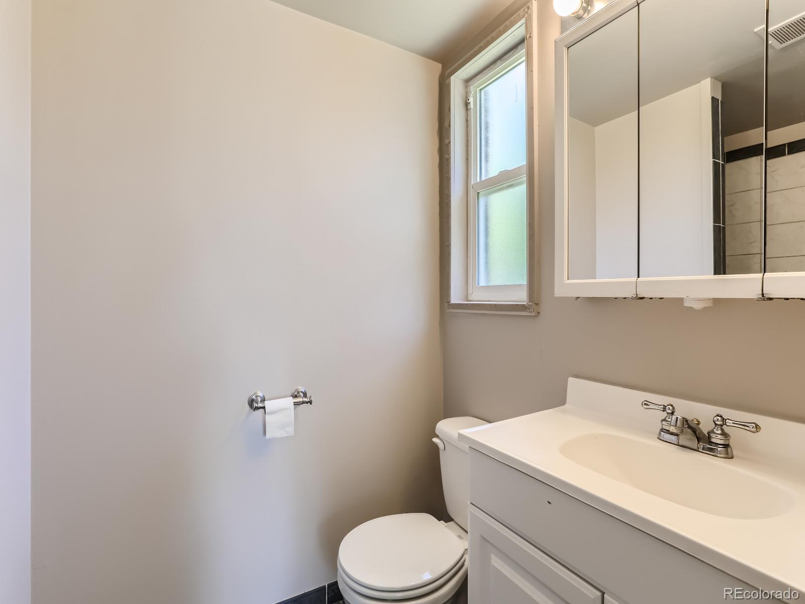 740 Troy Court Aurora CO 80011