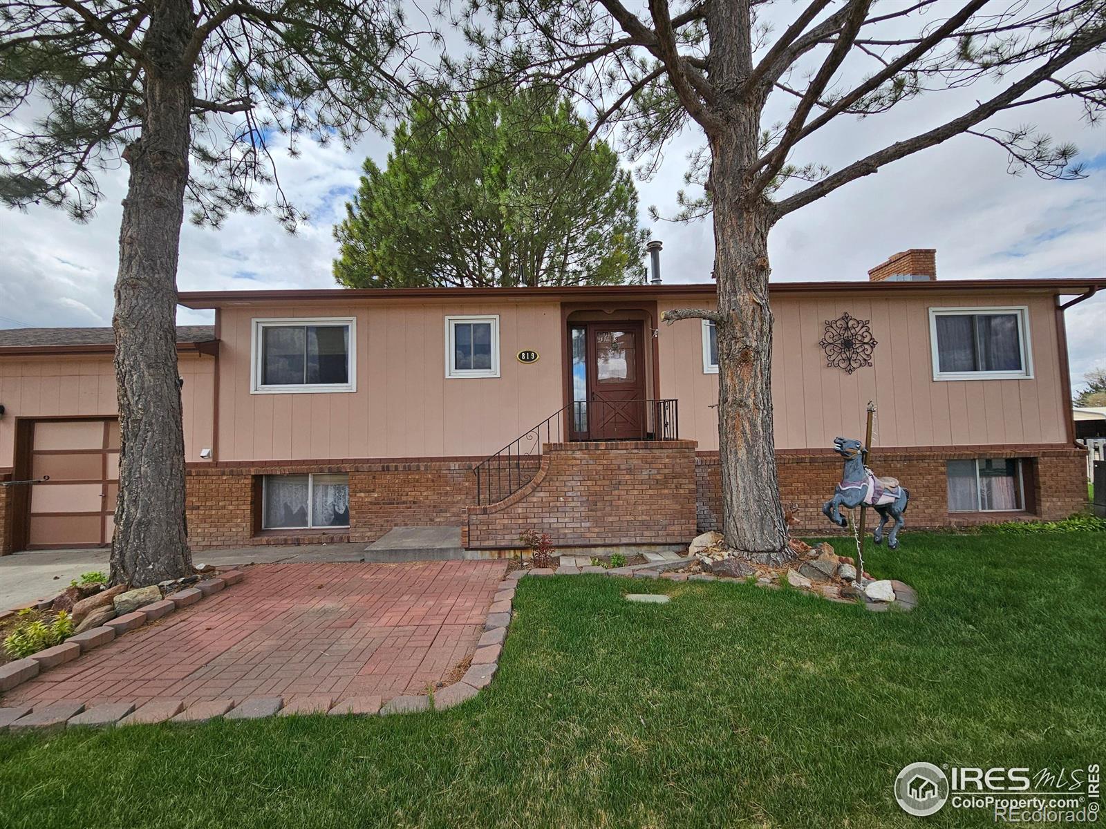 819 N 7th Street Sterling CO 80751