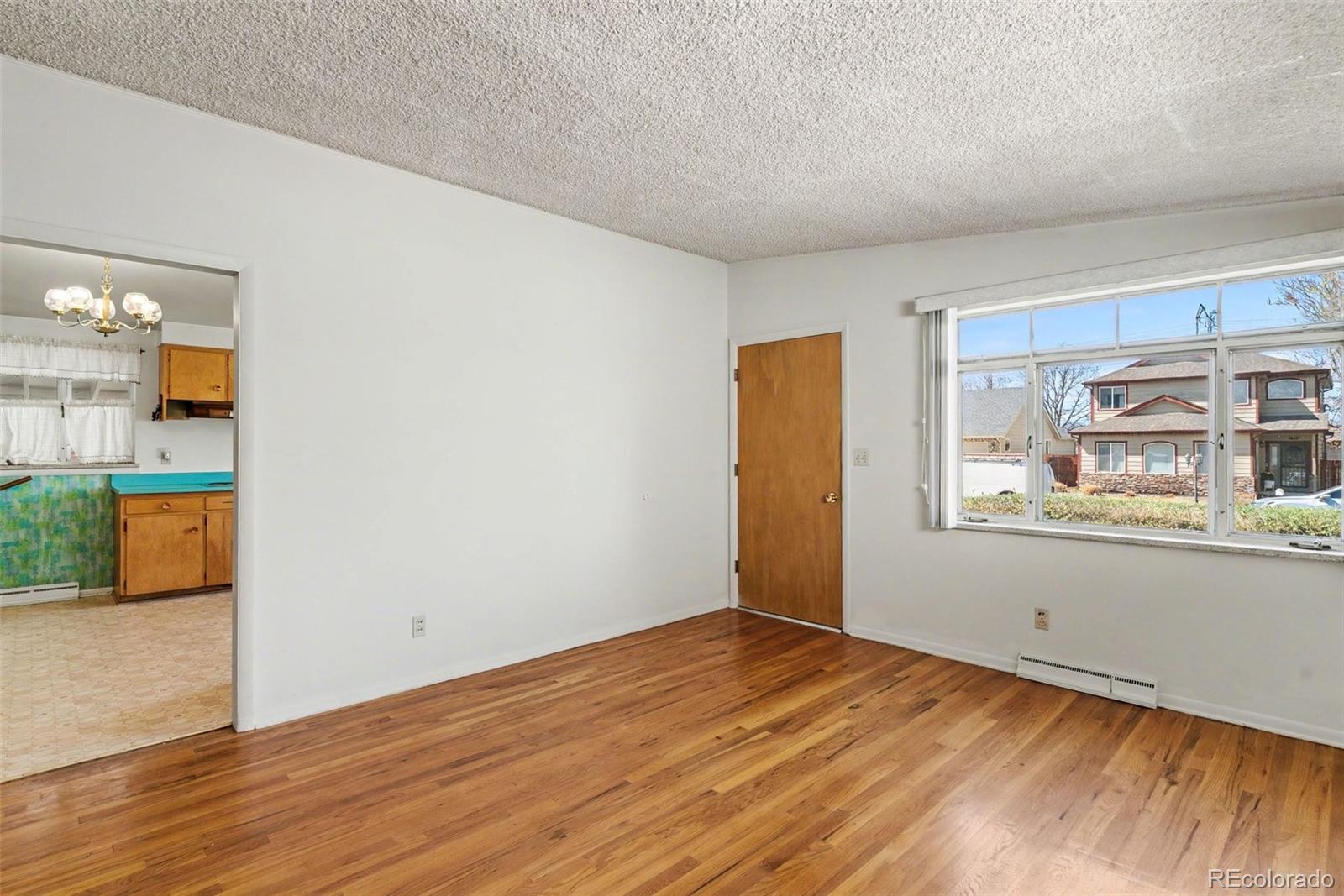 1018 S Krameria Street Denver CO 80224