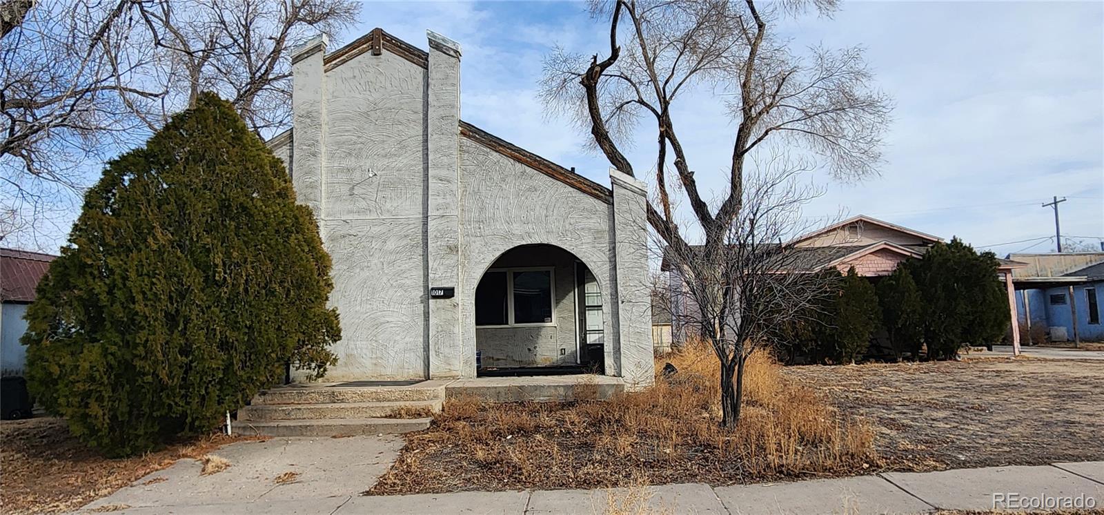 1017 Smithland Avenue La Junta CO 81050