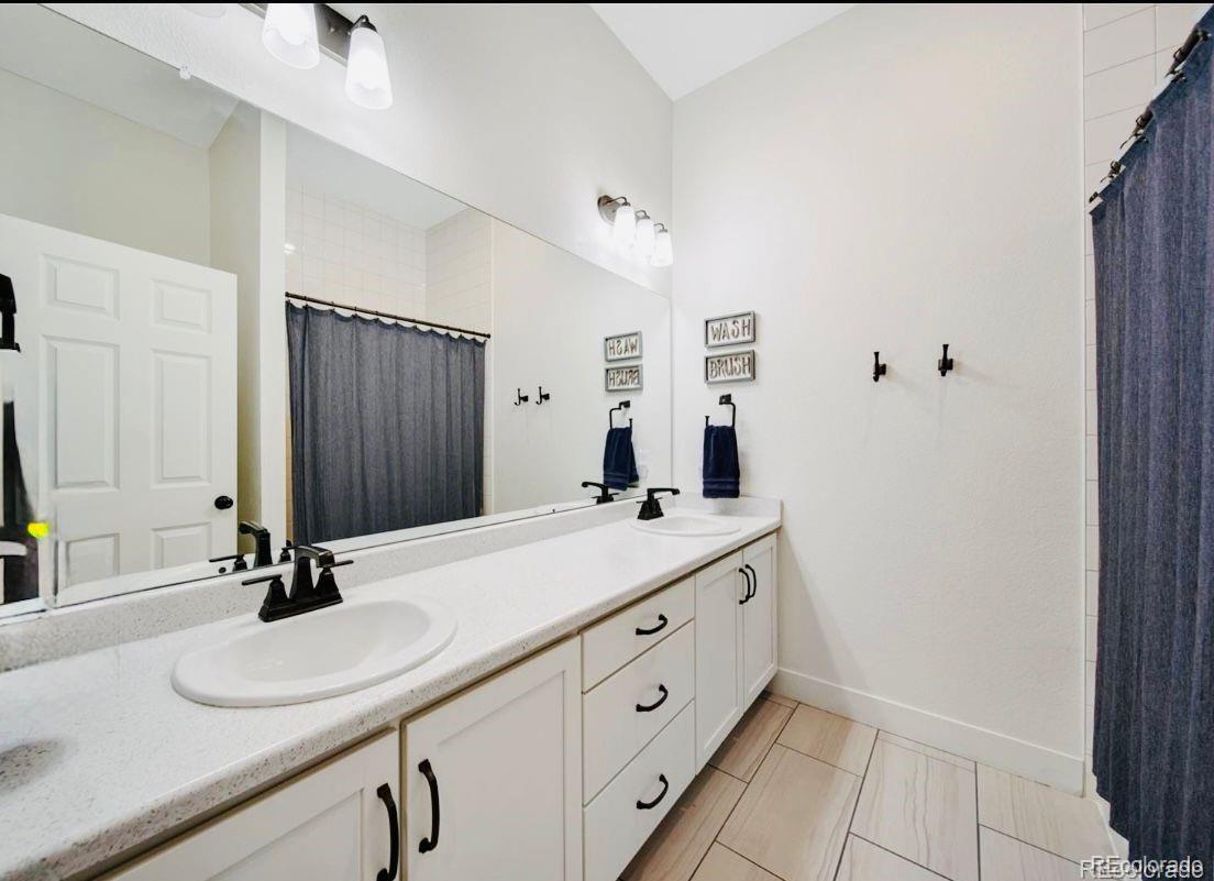 20750 E Beekman Place Denver CO 80249