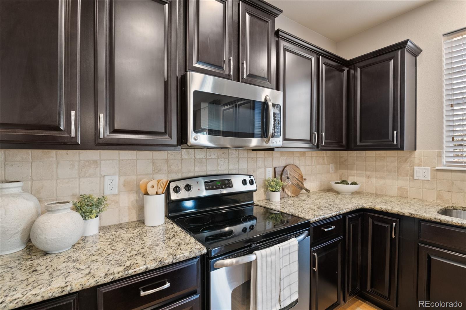5563 S Elk Court Aurora CO 80016