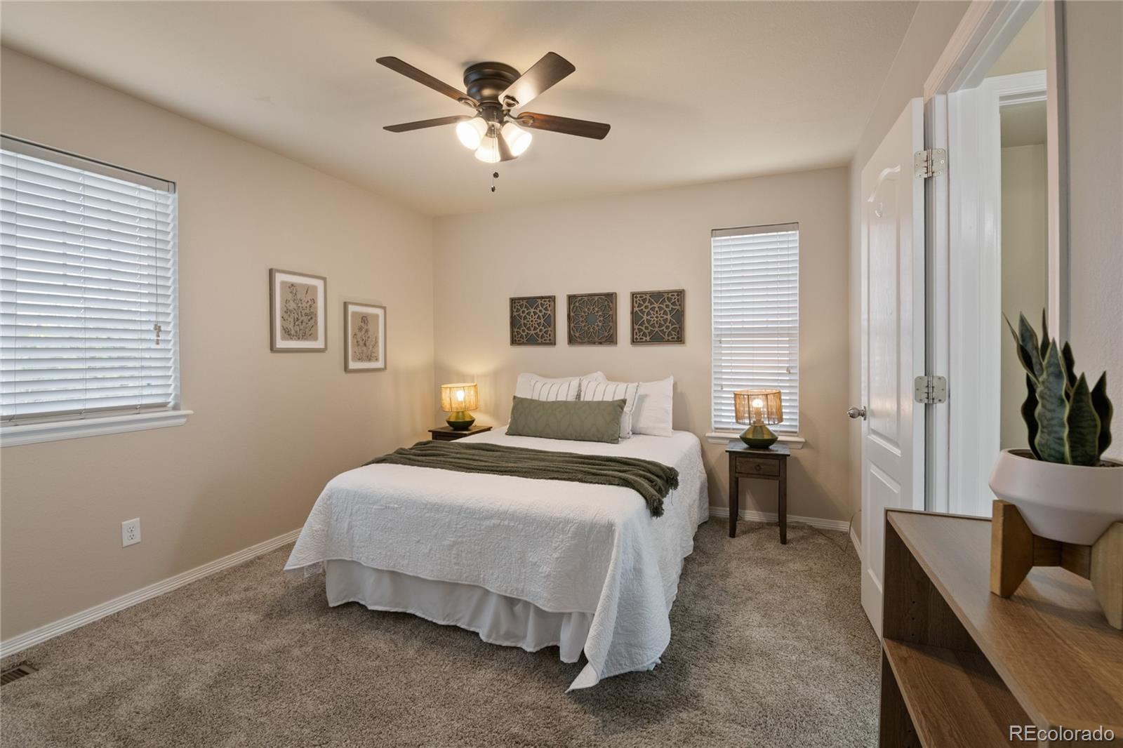 5563 S Elk Court Aurora CO 80016