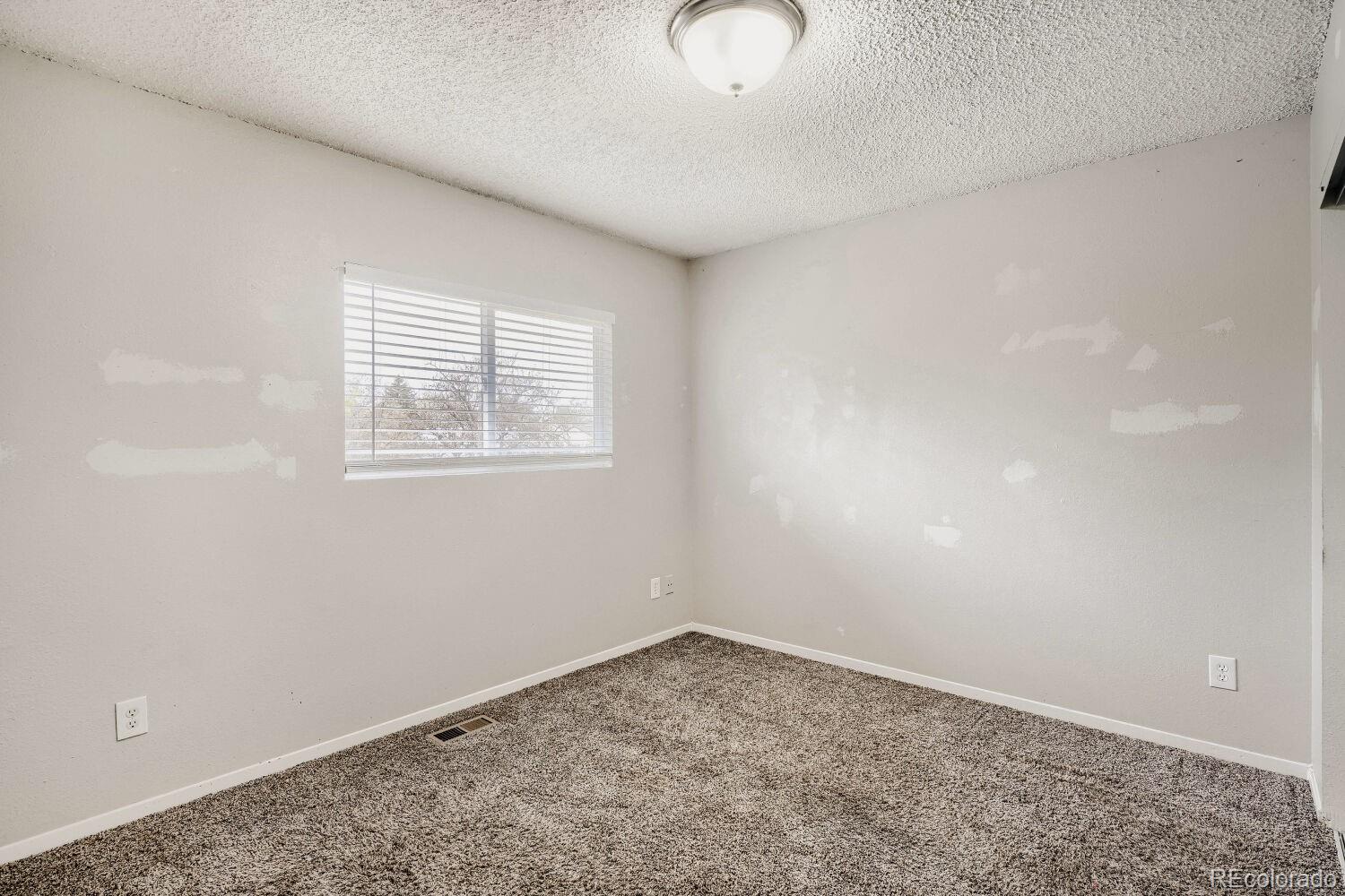 2061 S Richfield Street Aurora CO 80013