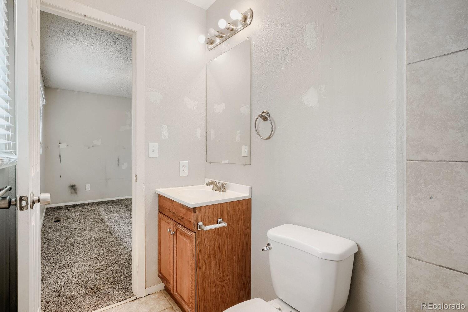 2061 S Richfield Street Aurora CO 80013