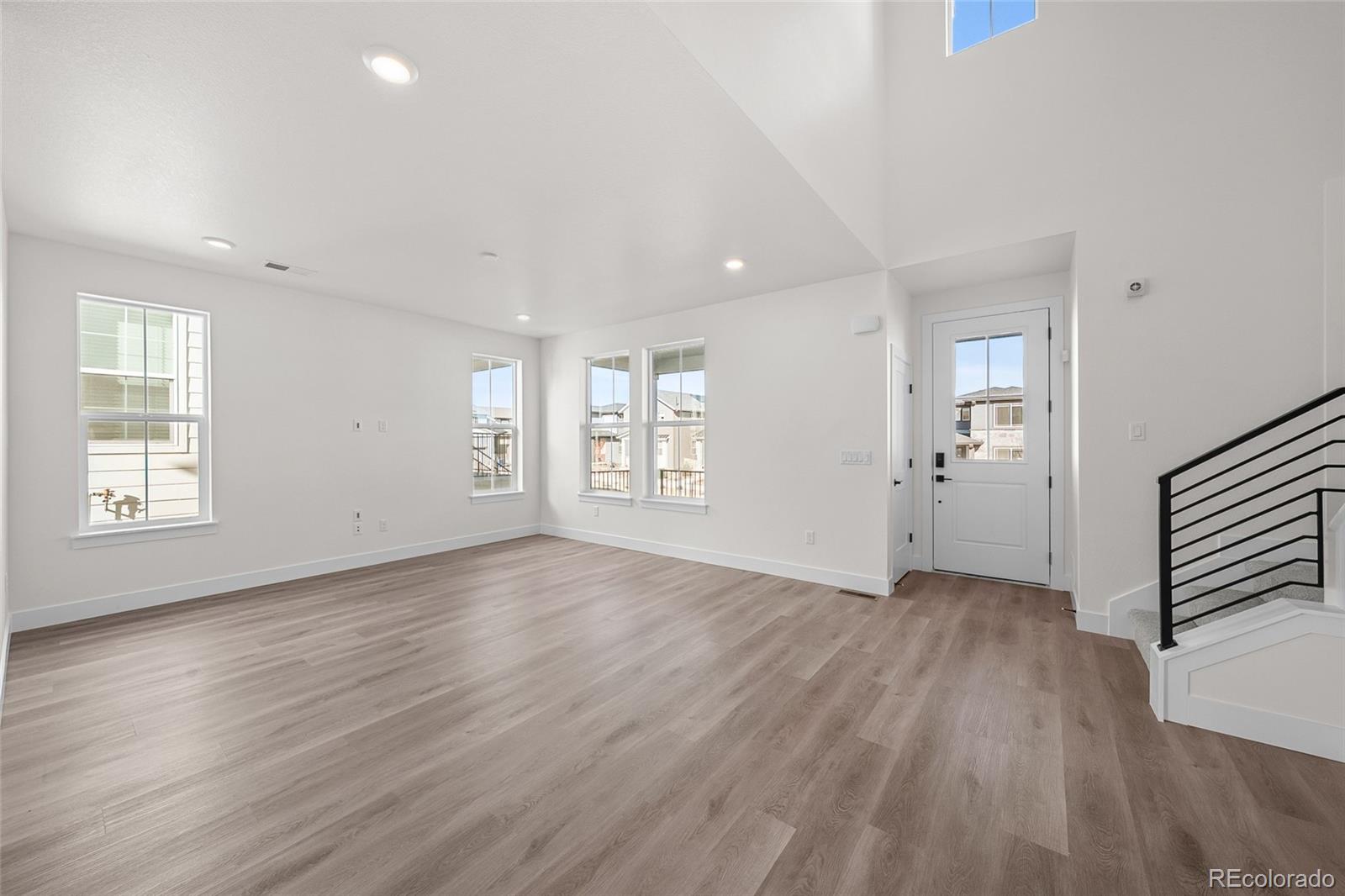 8735 Whiteclover Street Littleton CO 80125