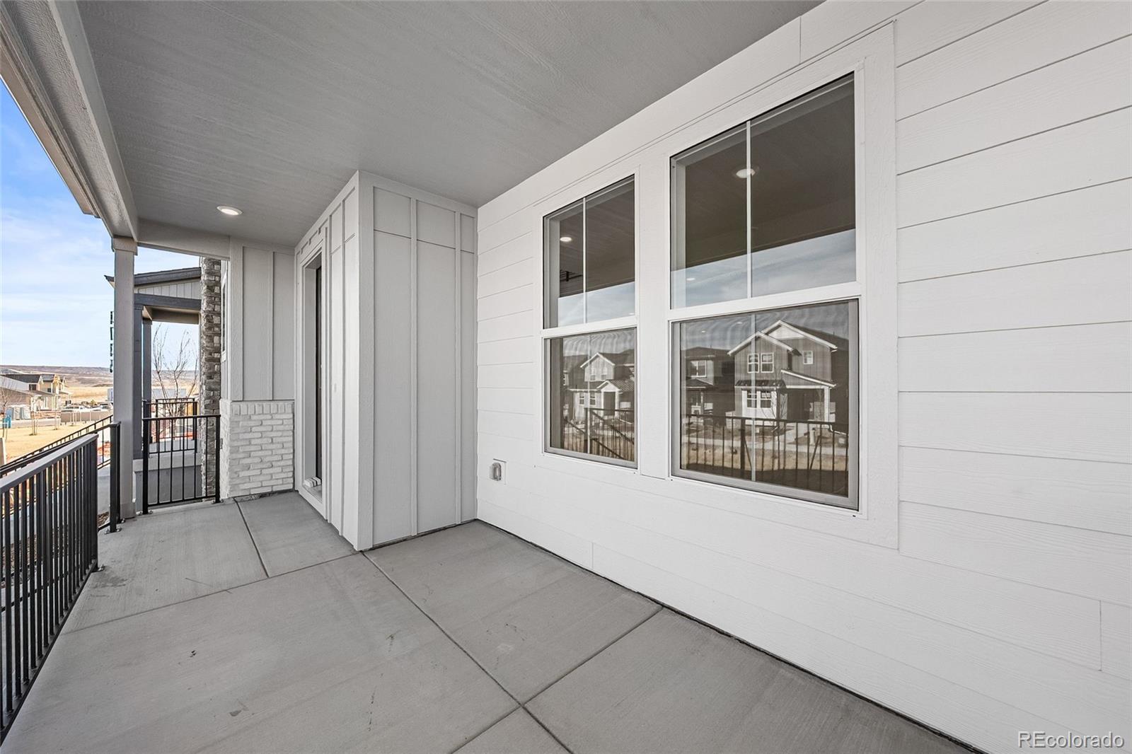 8735 Whiteclover Street Littleton CO 80125