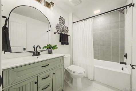 8423 E Jamison Circle Centennial CO 80112