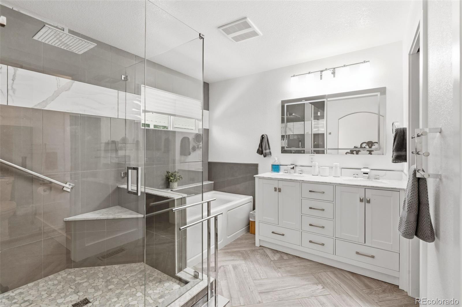5257 S Bahama Circle Centennial CO 80015