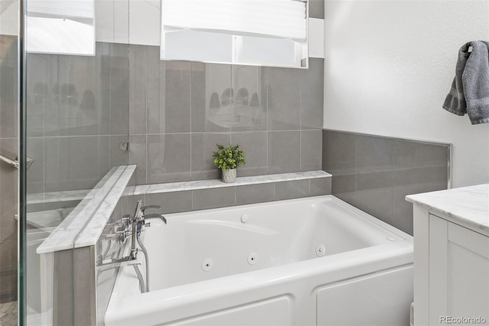 5257 S Bahama Circle Centennial CO 80015