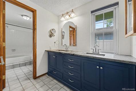 8174 W 81st Drive Arvada CO 80005