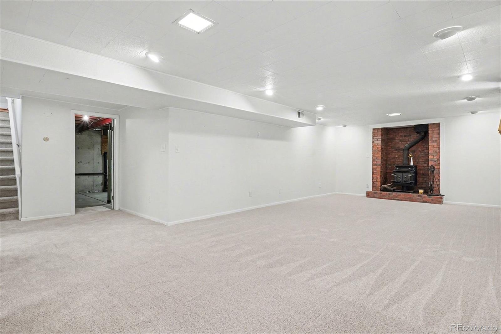 5571 W Kent Place Denver CO 80235